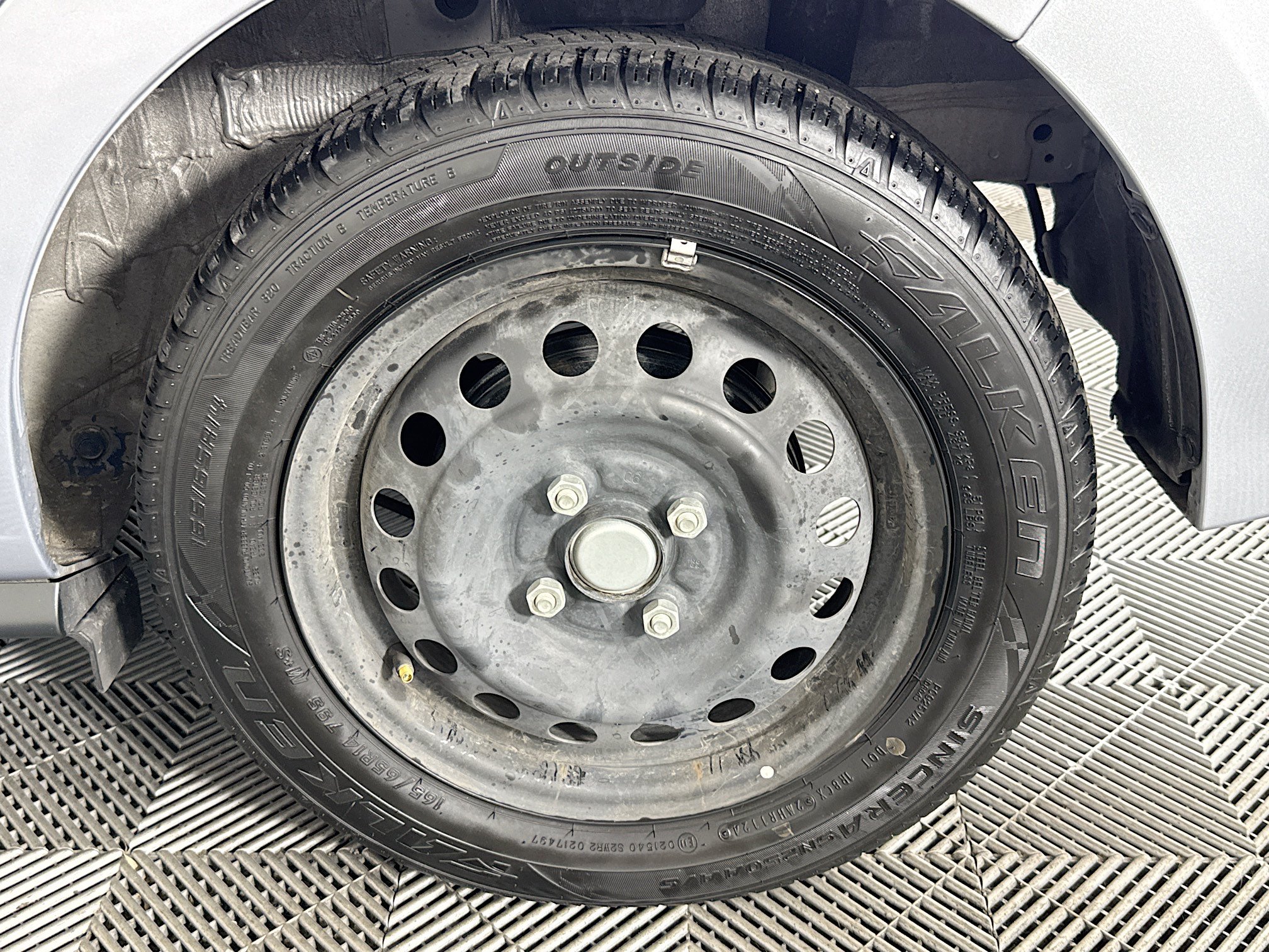 Used 2024 Mitsubishi Mirage ES FWD image 34