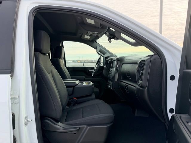 Used 2025 Chevrolet Silverado 2500 Custom w/ Custom Convenience Package image 11