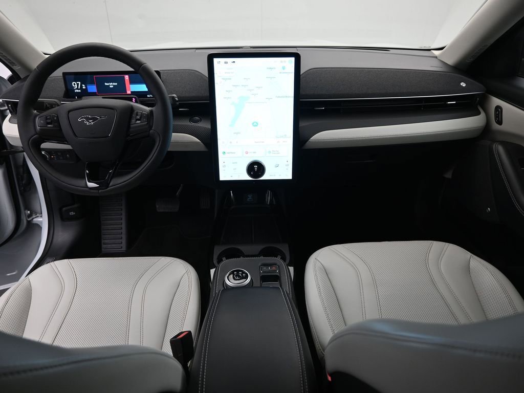 Used 2021 Ford Mustang Mach-E Premium image 22