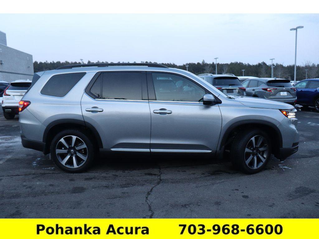 Used 2023 Honda Pilot Elite image 8
