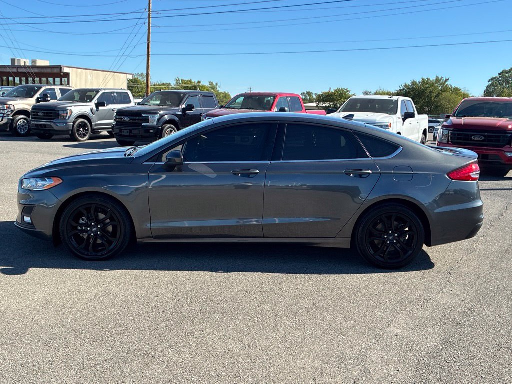 Used 2020 Ford Fusion SE w/ Equipment Group 151A FWD image 7