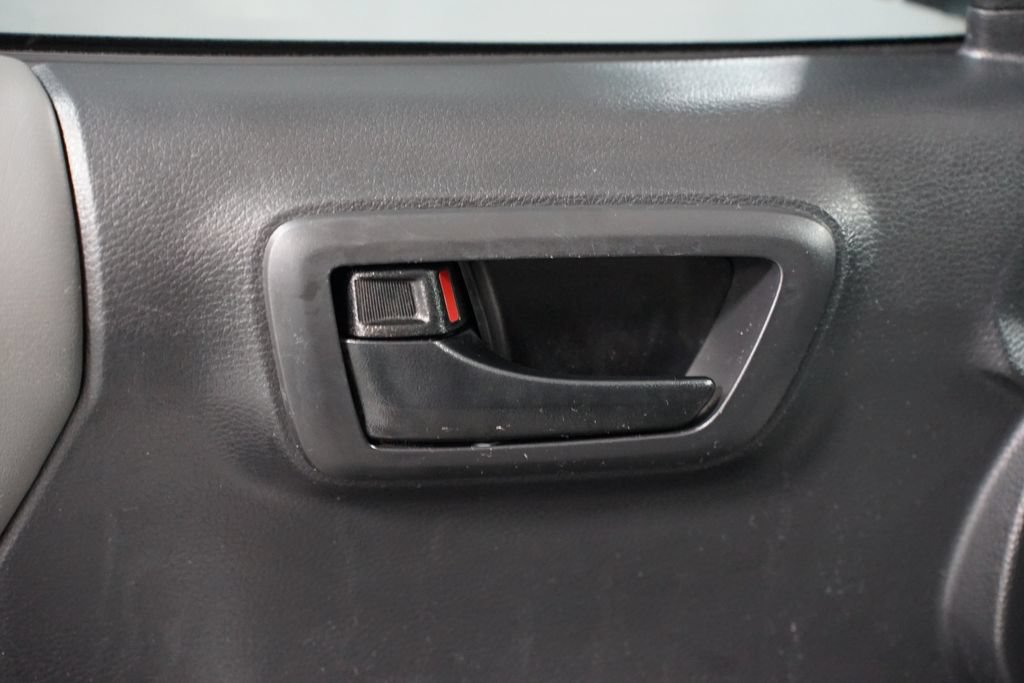 Used 2023 Toyota Tacoma SR5 w/ Technology Package RWD image 32