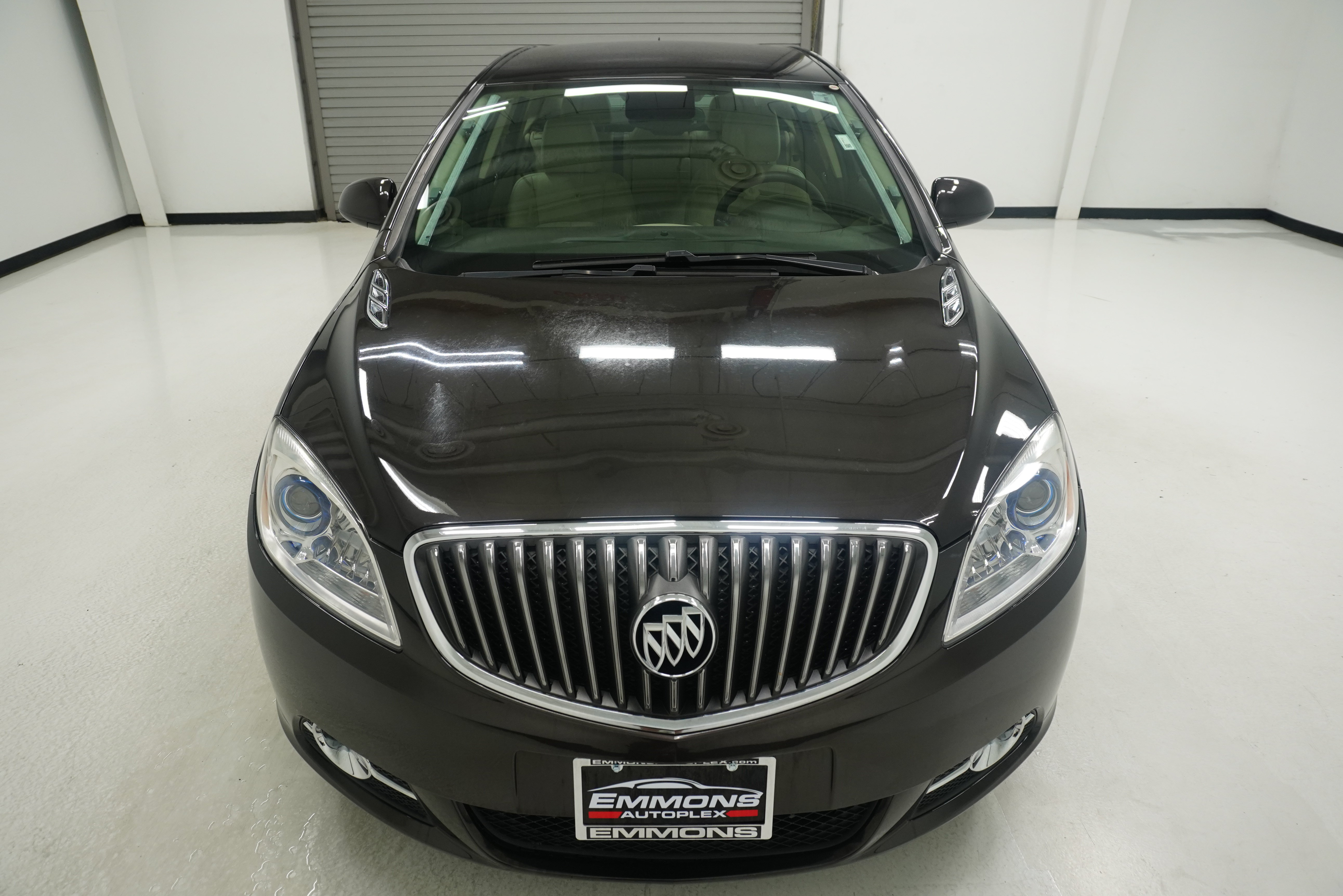 Used 2013 Buick Verano Convenience FWD image 2