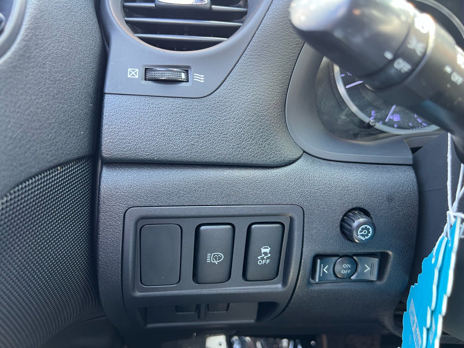 Used 2013 Lexus IS 350 w/ F-Sport Pkg w/Summer Tires RWD image 25