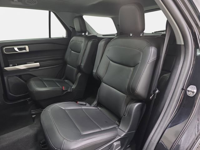 Used 2023 Ford Explorer XLT w/ Equipment Group 202A image 13