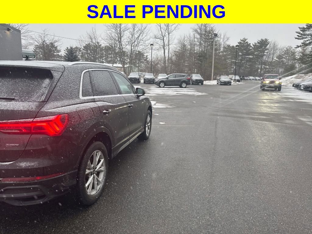 Used 2023 Audi Q3 2.0T Premium w/ Convenience Package image 14