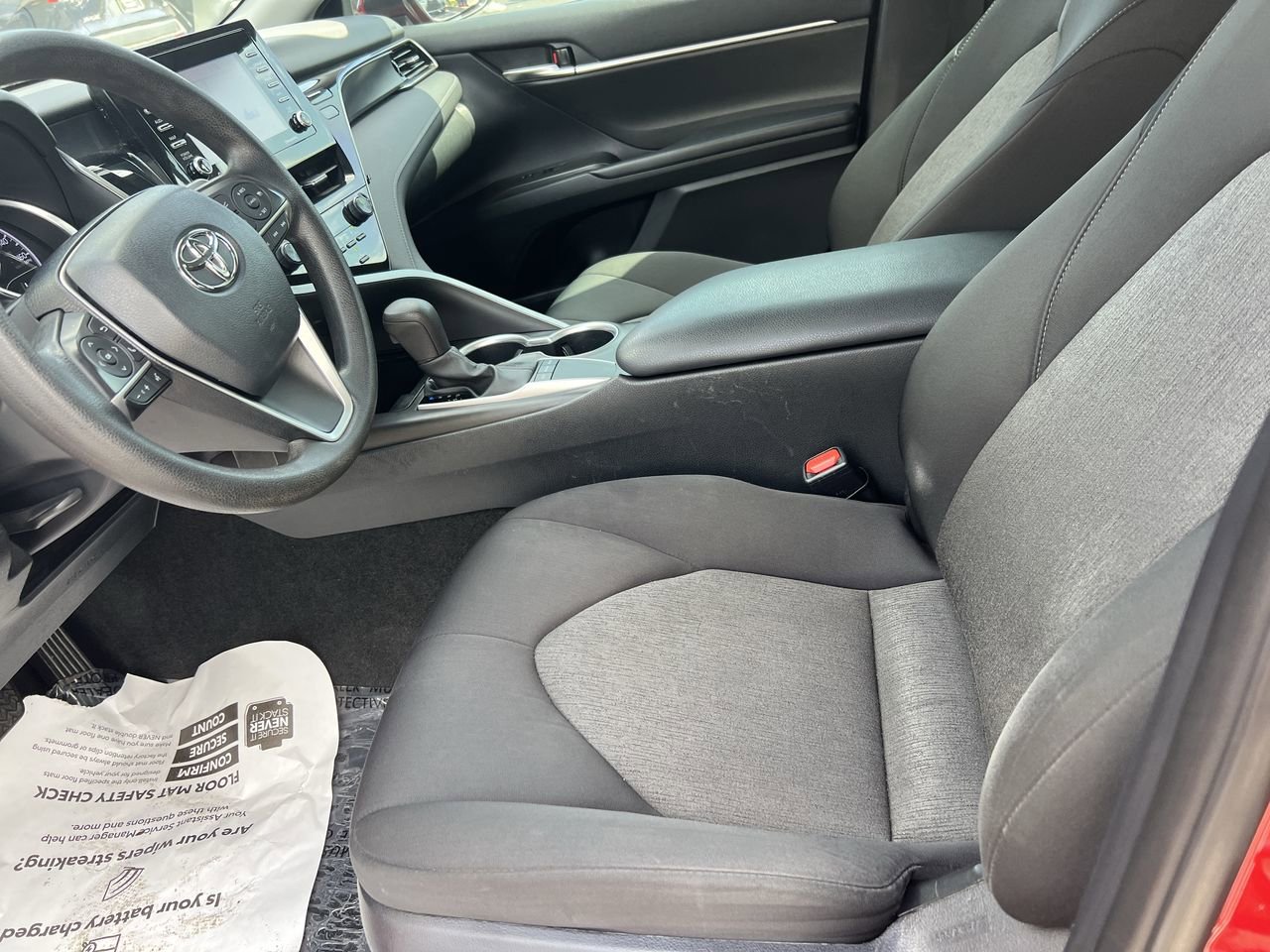 Used 2023 Toyota Camry LE FWD image 16