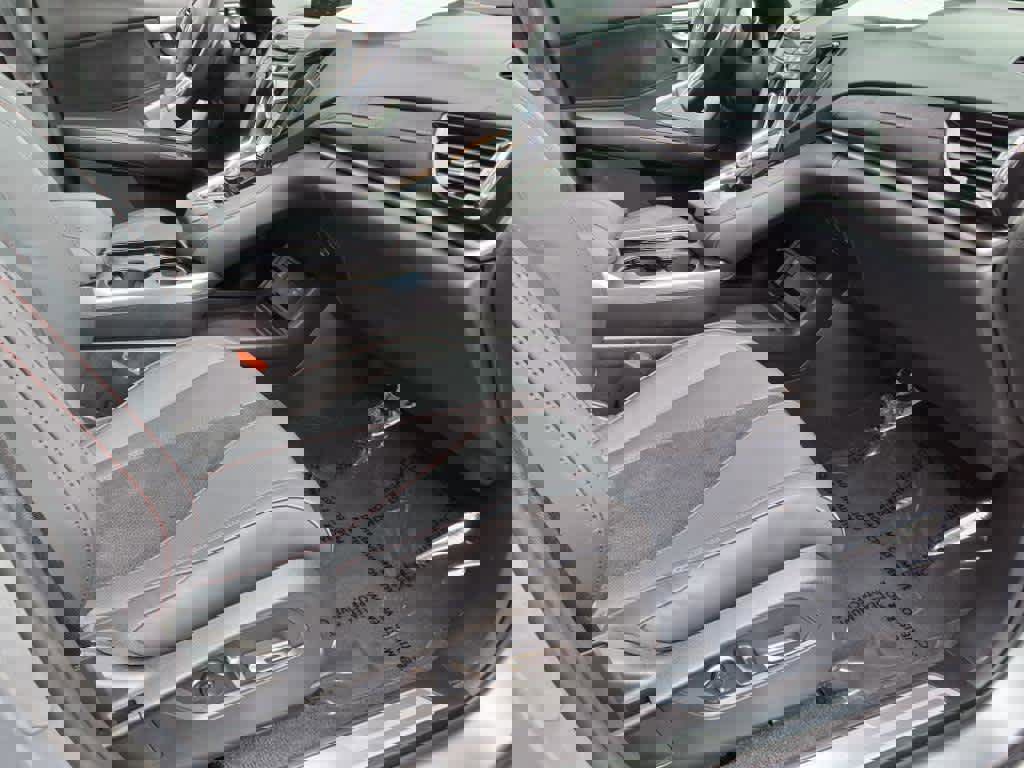 Used 2025 Acura RDX A-Spec image 9