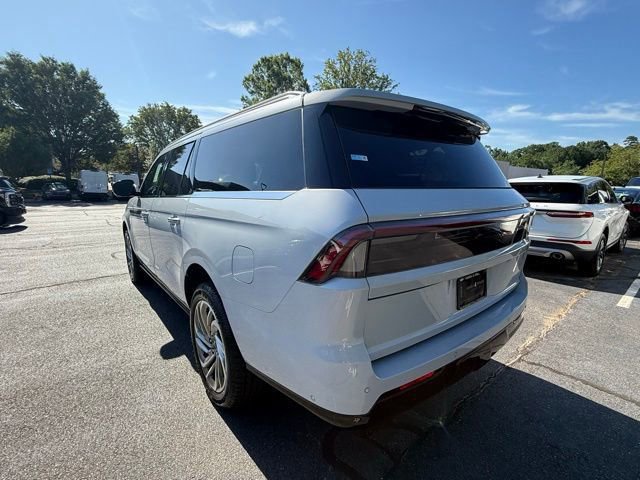 New 2025 Lincoln Navigator L Reserve image 4