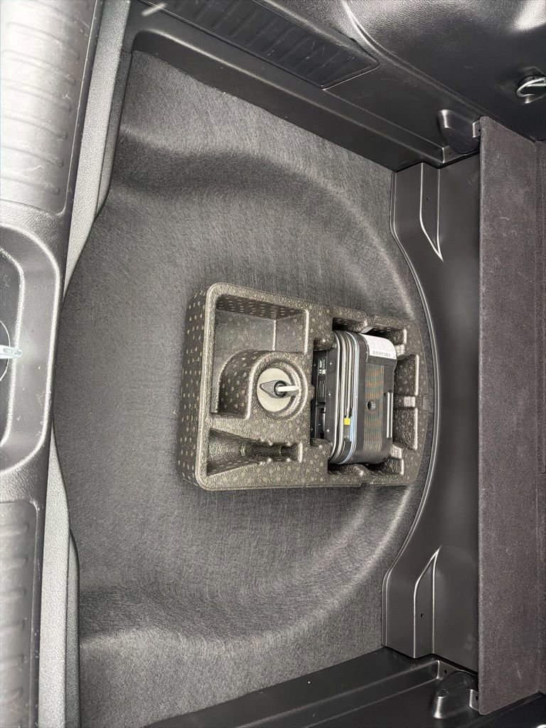 Used 2022 Jeep Cherokee Latitude Lux image 34