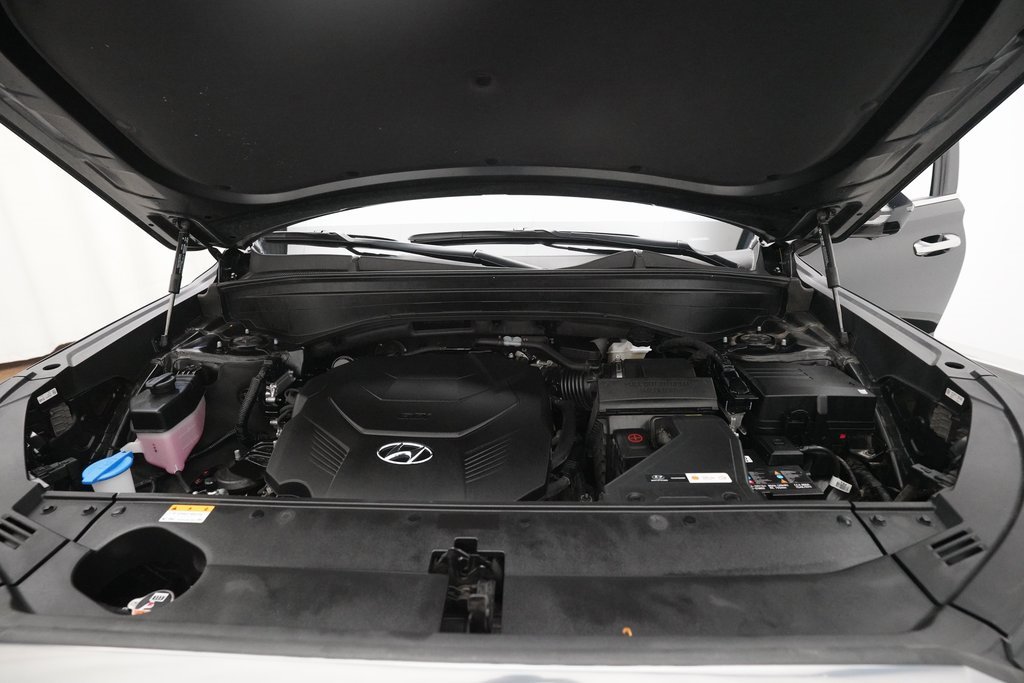 Used 2024 Hyundai Palisade Calligraphy image 3