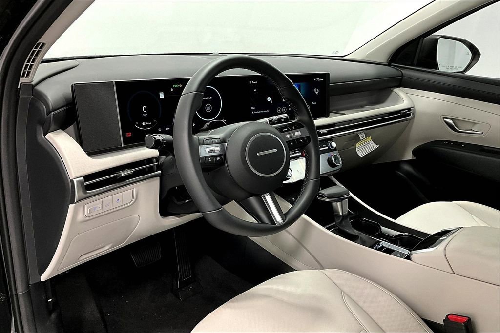 Used 2025 Hyundai Tucson SEL image 16