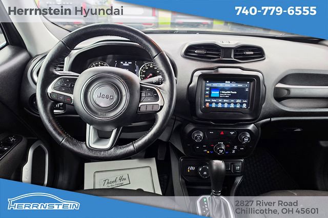 Used 2018 Jeep Renegade Latitude w/ Cold Weather Group AWD/4WD image 6