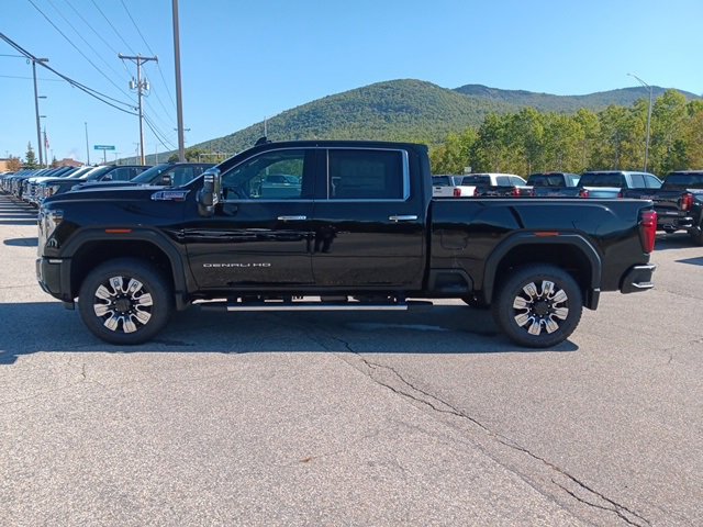 New 2026 GMC Sierra 2500 Denali w/ Denali Reserve Package image 4