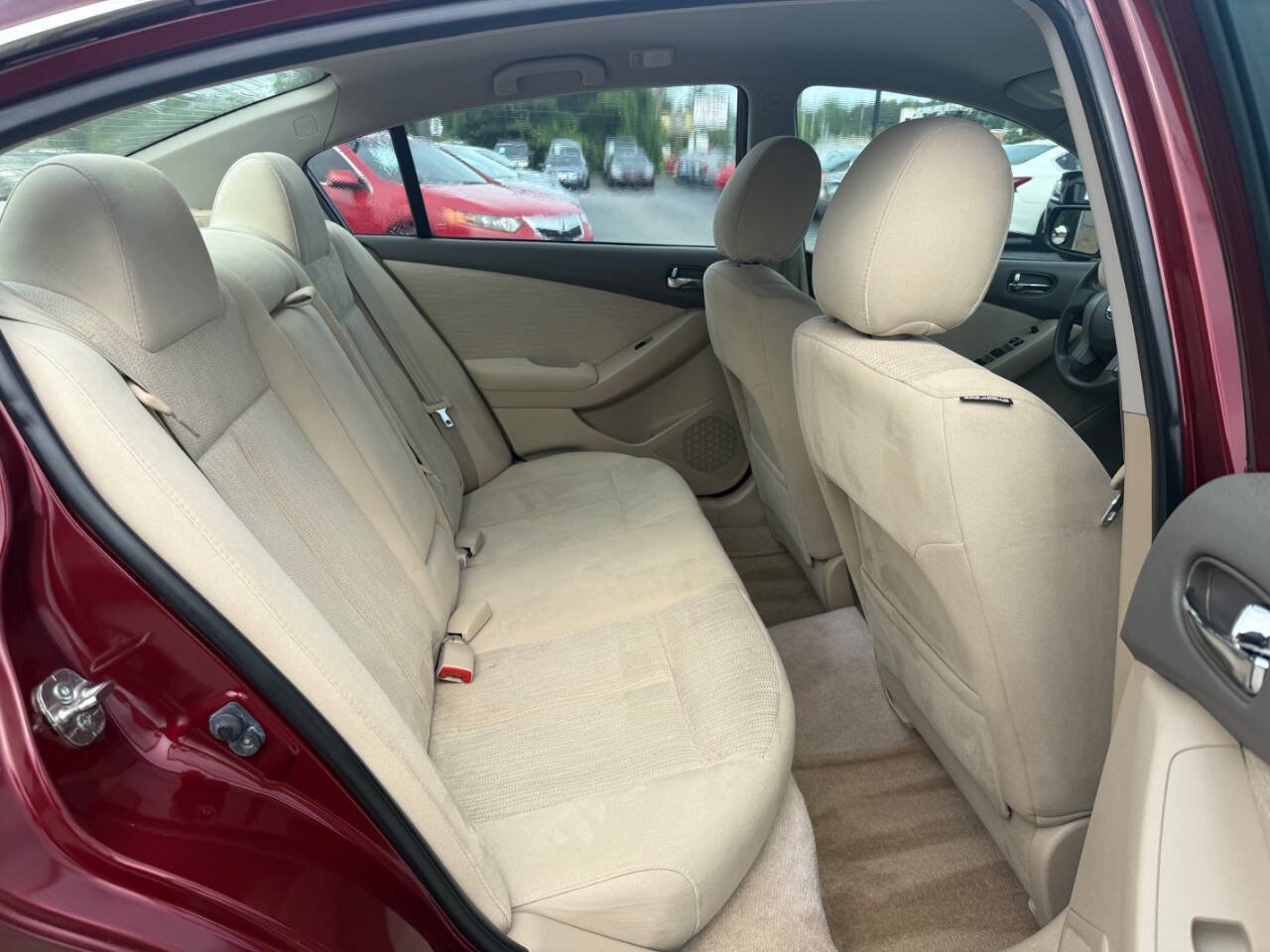 Used 2012 Nissan Altima 2.5 S FWD image 12