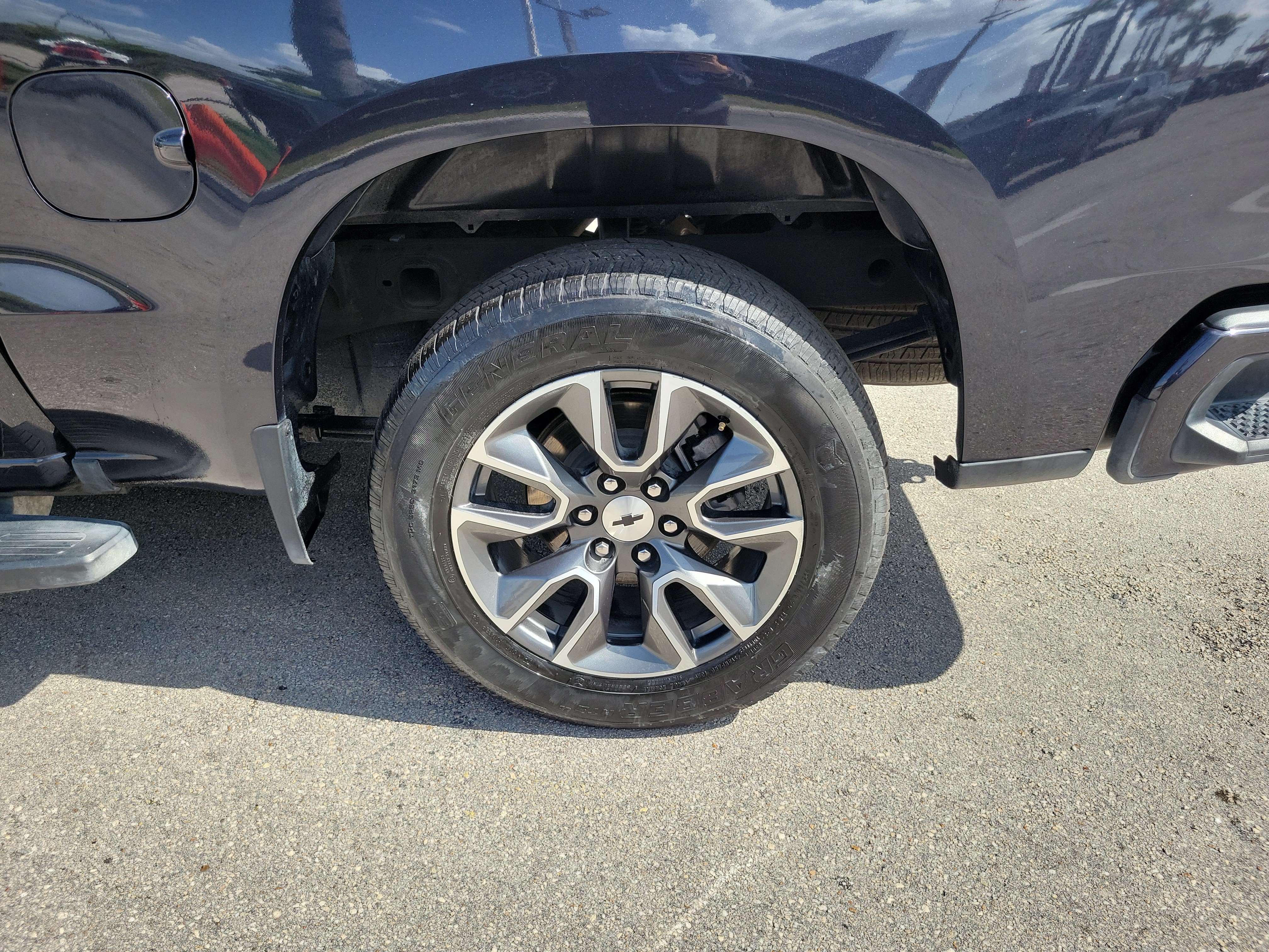 Used 2024 Chevrolet Silverado 1500 RST RWD image 26