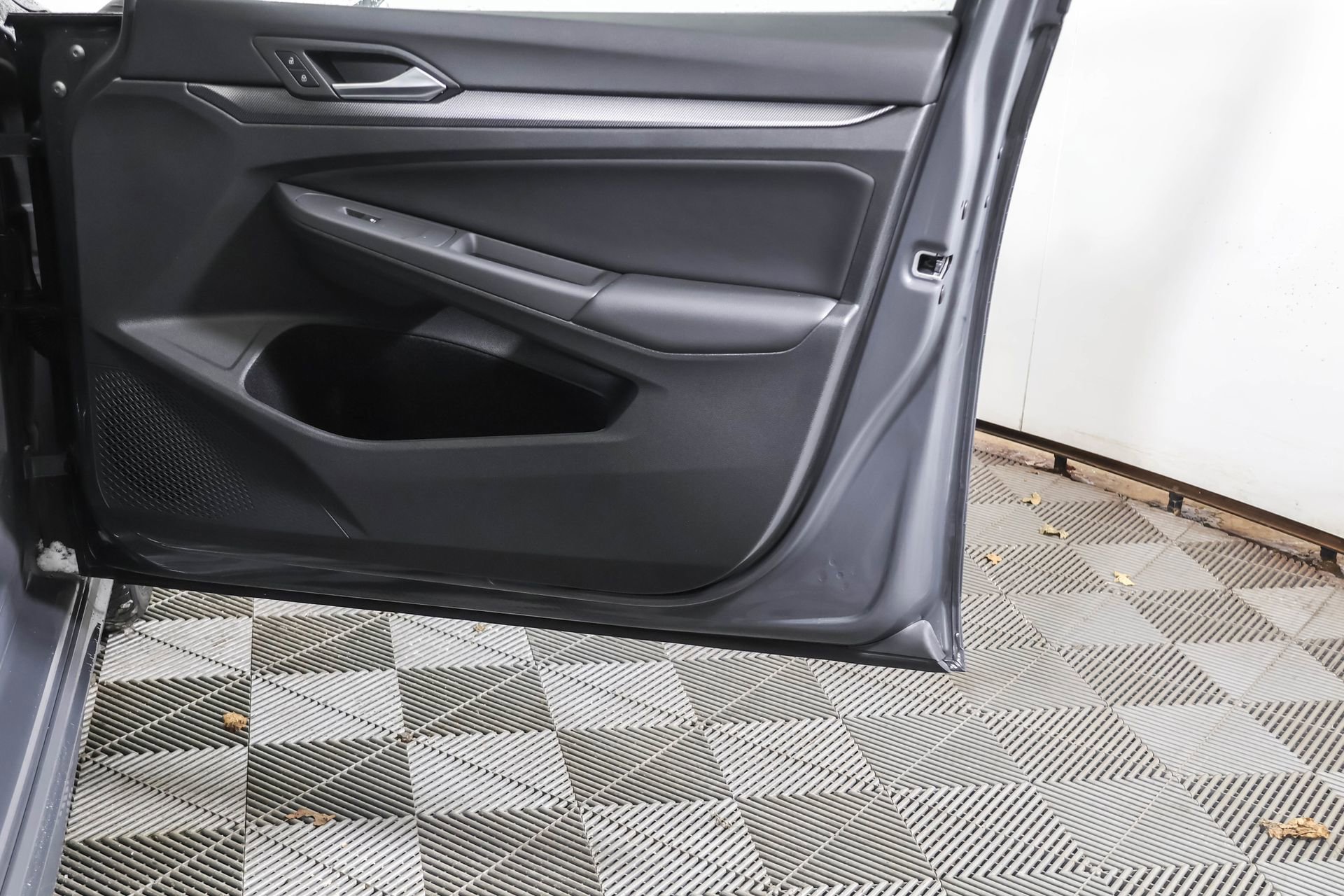 New 2026 Volkswagen Golf image 46