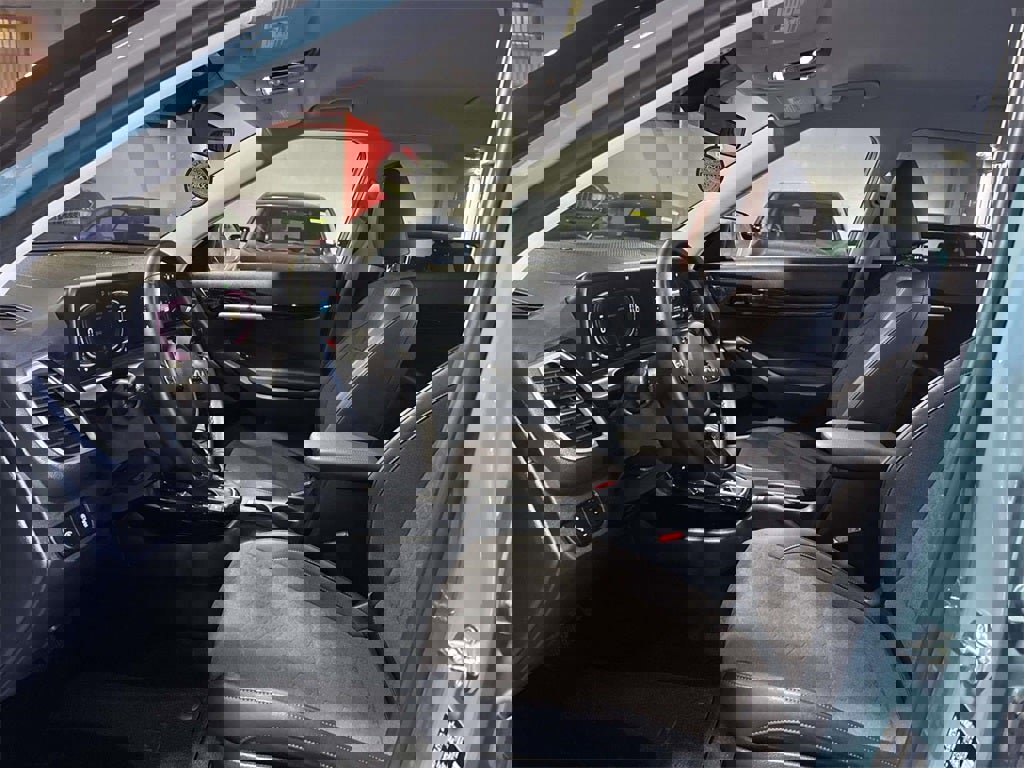 Used 2025 Kia Seltos S image 16