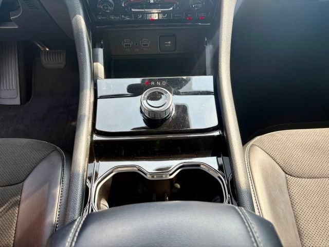 Used 2023 Jeep Grand Cherokee Altitude RWD image 23