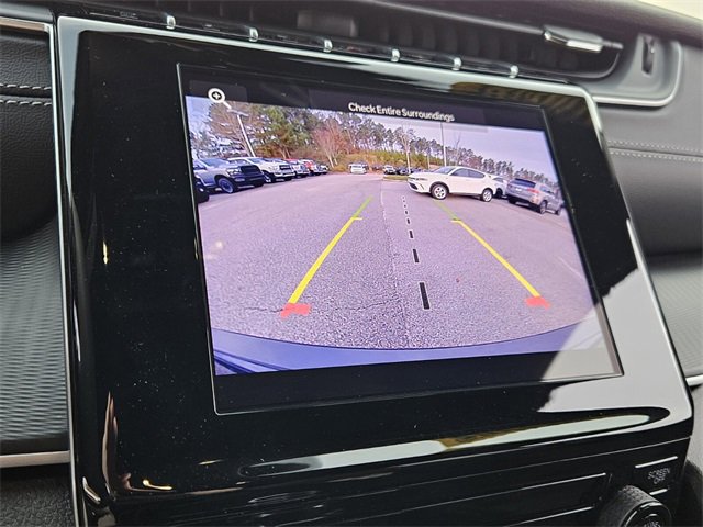 Used 2025 Jeep Grand Cherokee Laredo X image 17