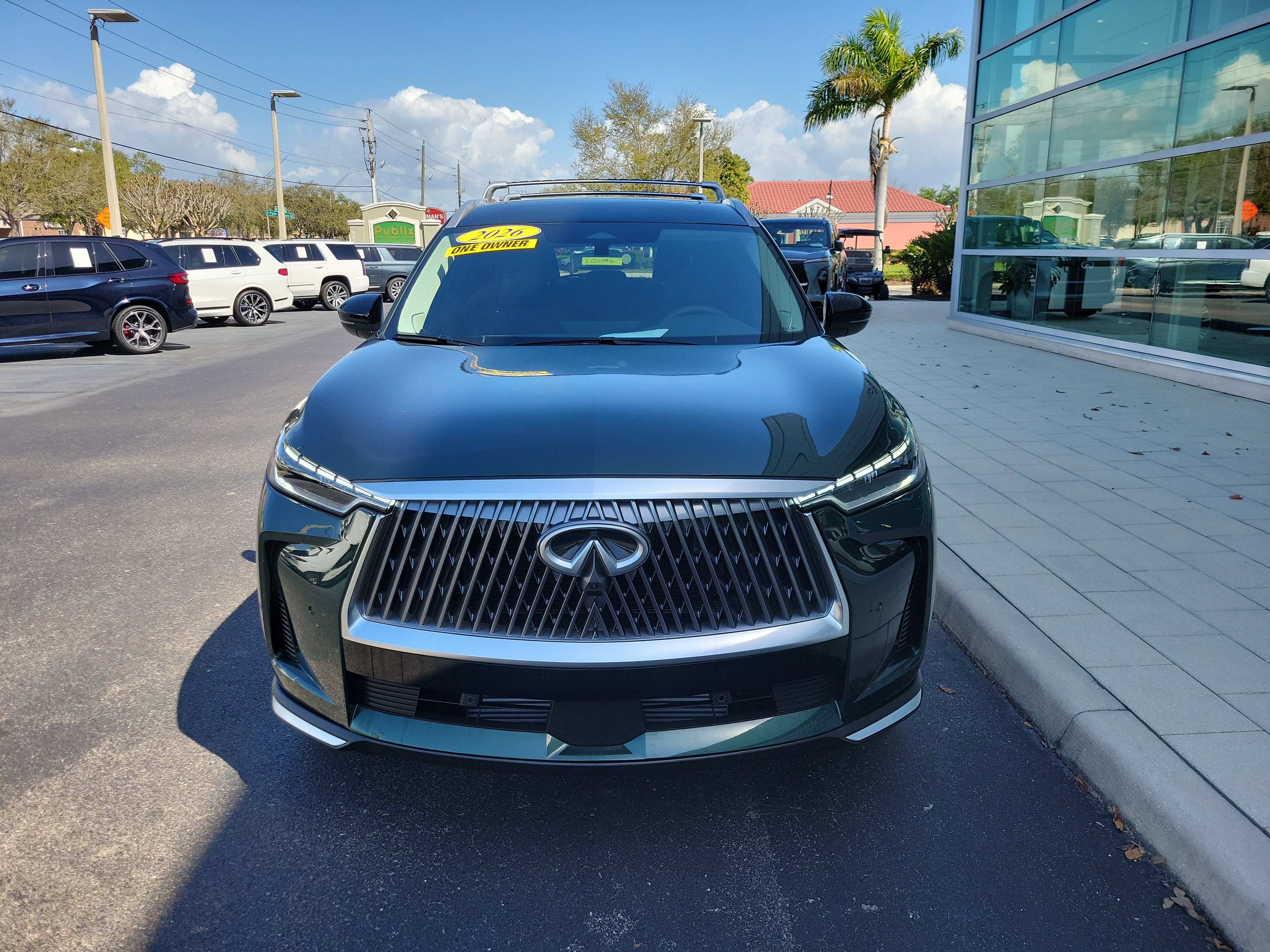 Certified 2026 INFINITI QX60 Luxe w/ Cargo Package image 2