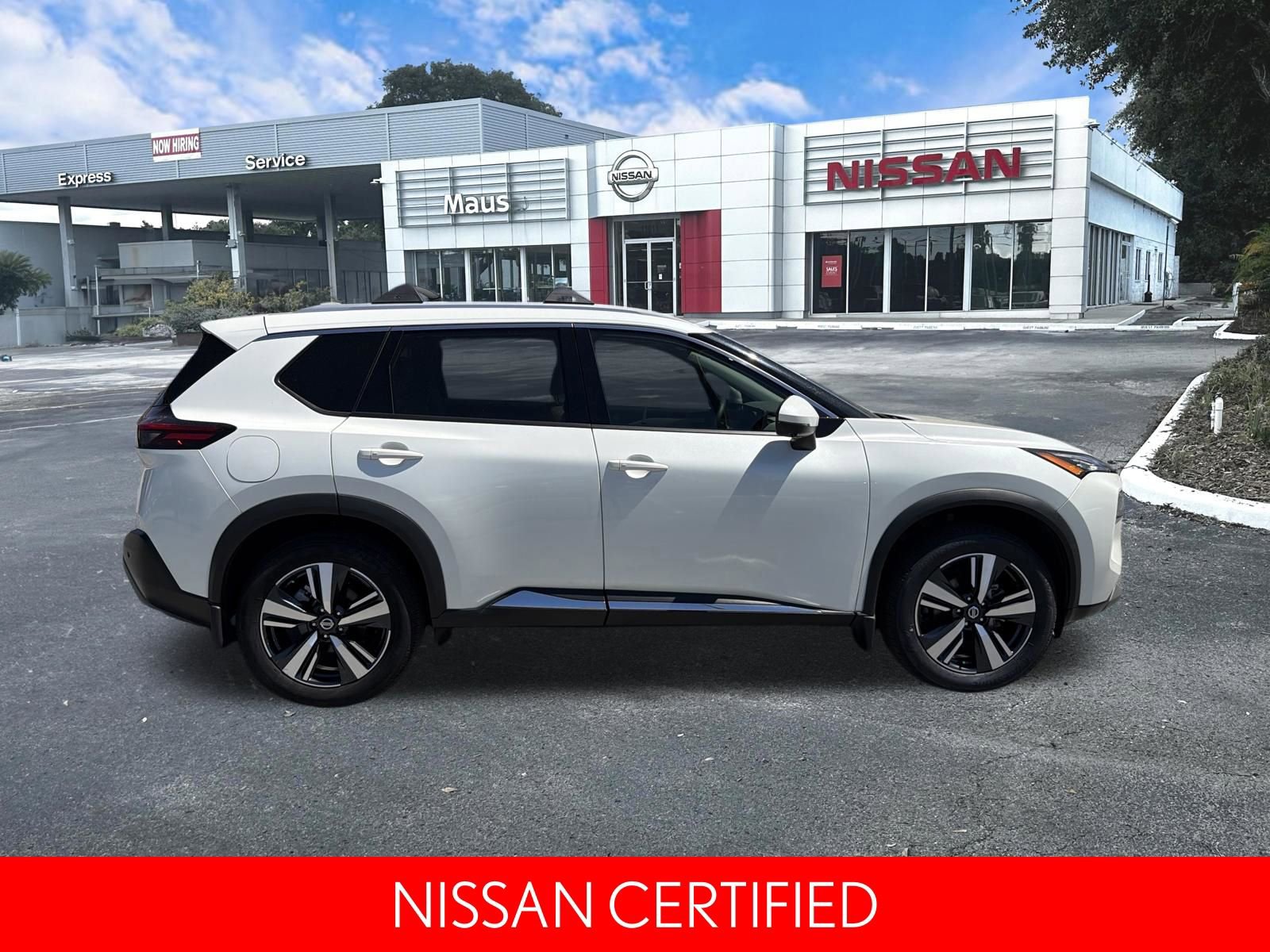 Certified 2021 Nissan Rogue SL image 2