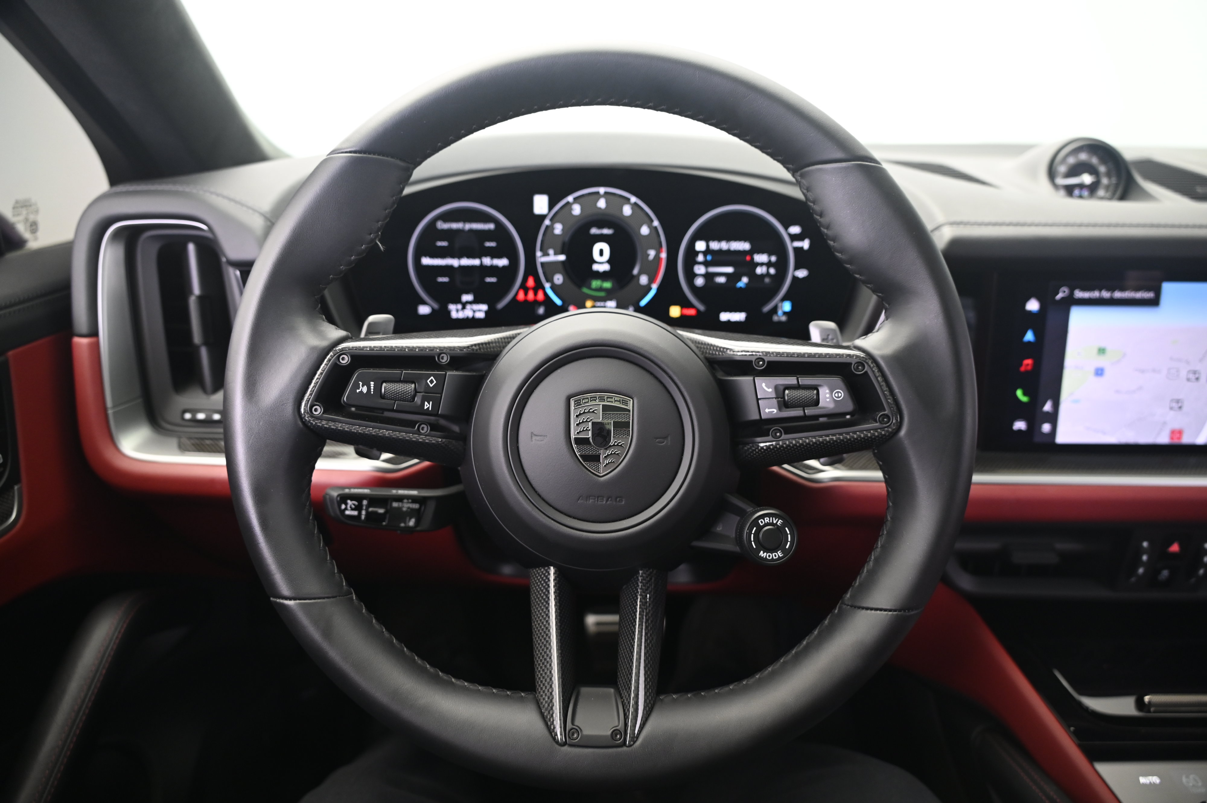 Certified 2026 Porsche Cayenne Turbo AWD/4WD image 36