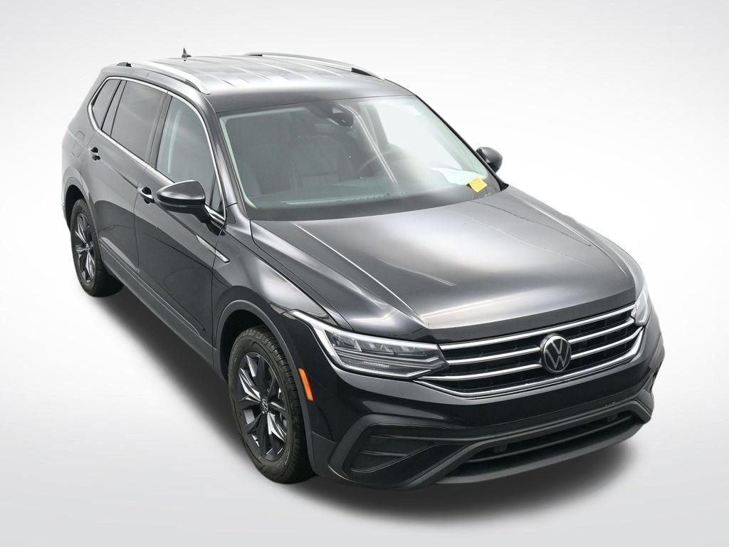 Used 2023 Volkswagen Tiguan SE FWD image 23