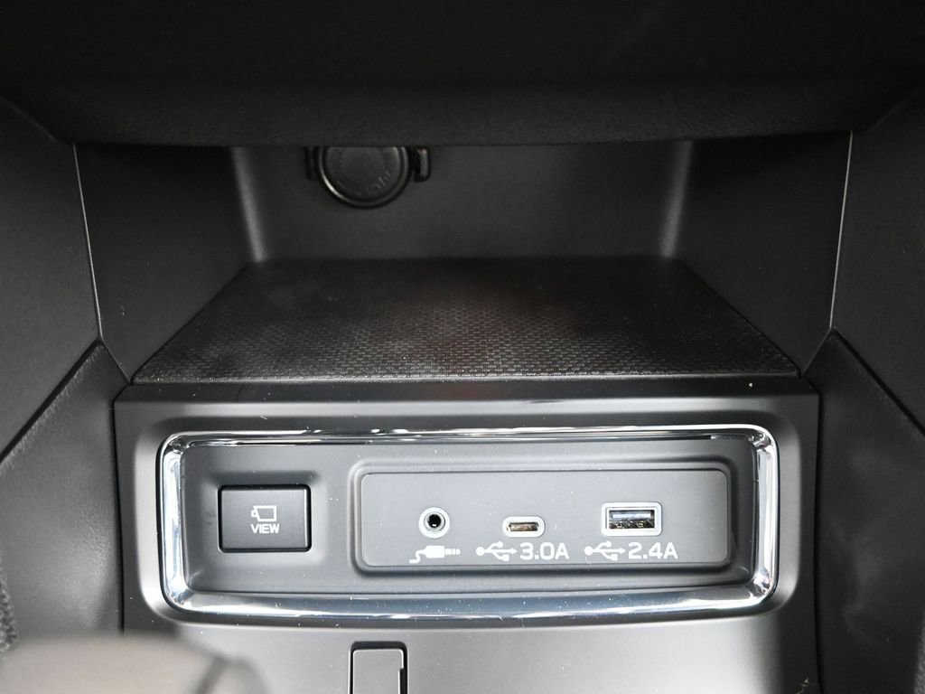 New 2026 Subaru Ascent Limited Bronze image 38