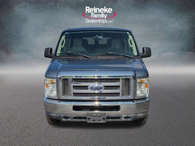 Used 2011 Ford E-150 and Econoline 150 Wagon w/ XLT Premium Pkg RWD image 2