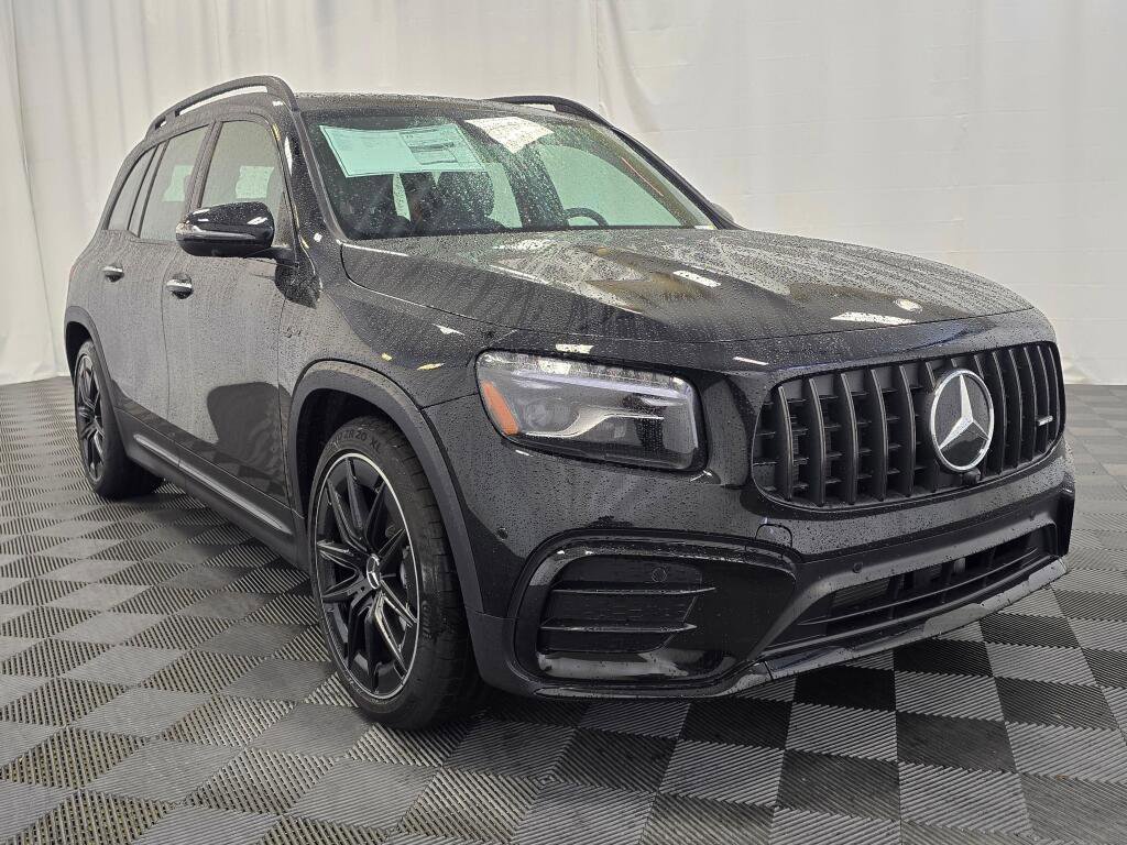 New 2026 Mercedes-Benz GLB 35 AMG 4MATIC image 8