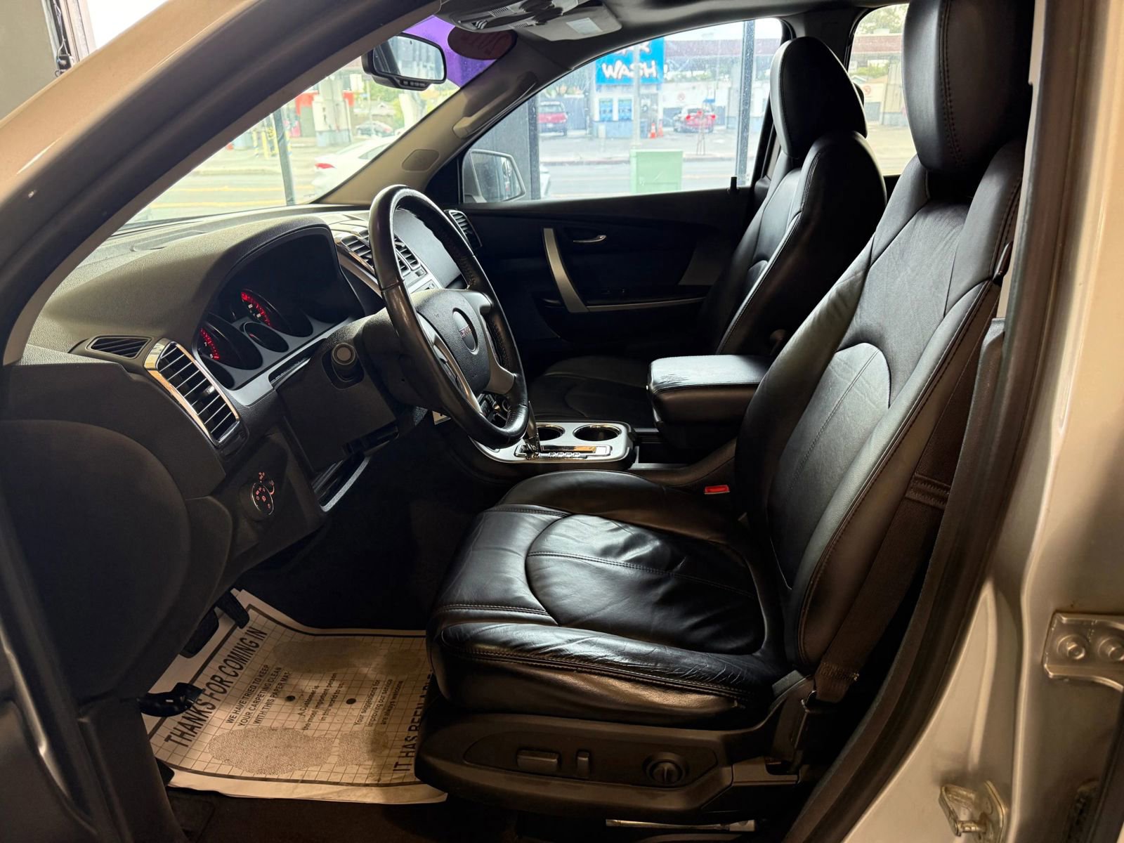 Used 2012 GMC Acadia SLT FWD image 9