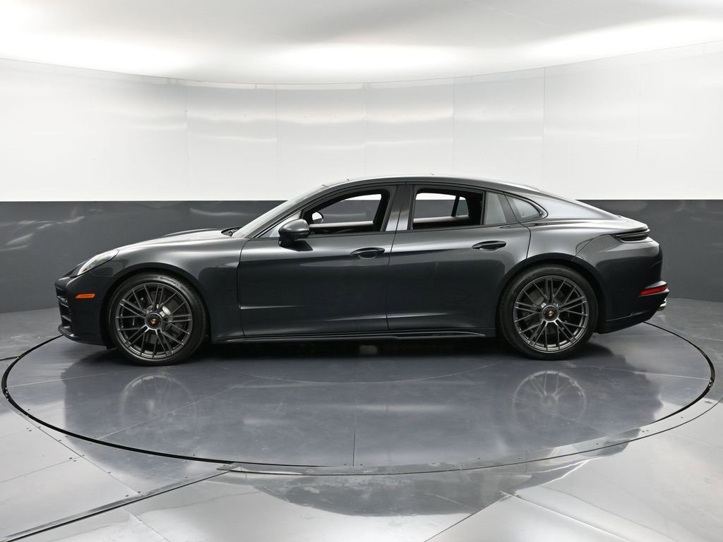 New 2026 Porsche Panamera GTS image 2