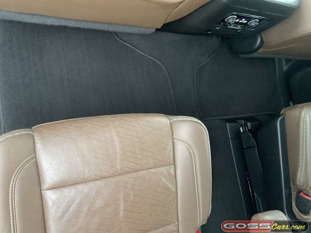 Used 2022 Chevrolet Tahoe High Country AWD/4WD image 36