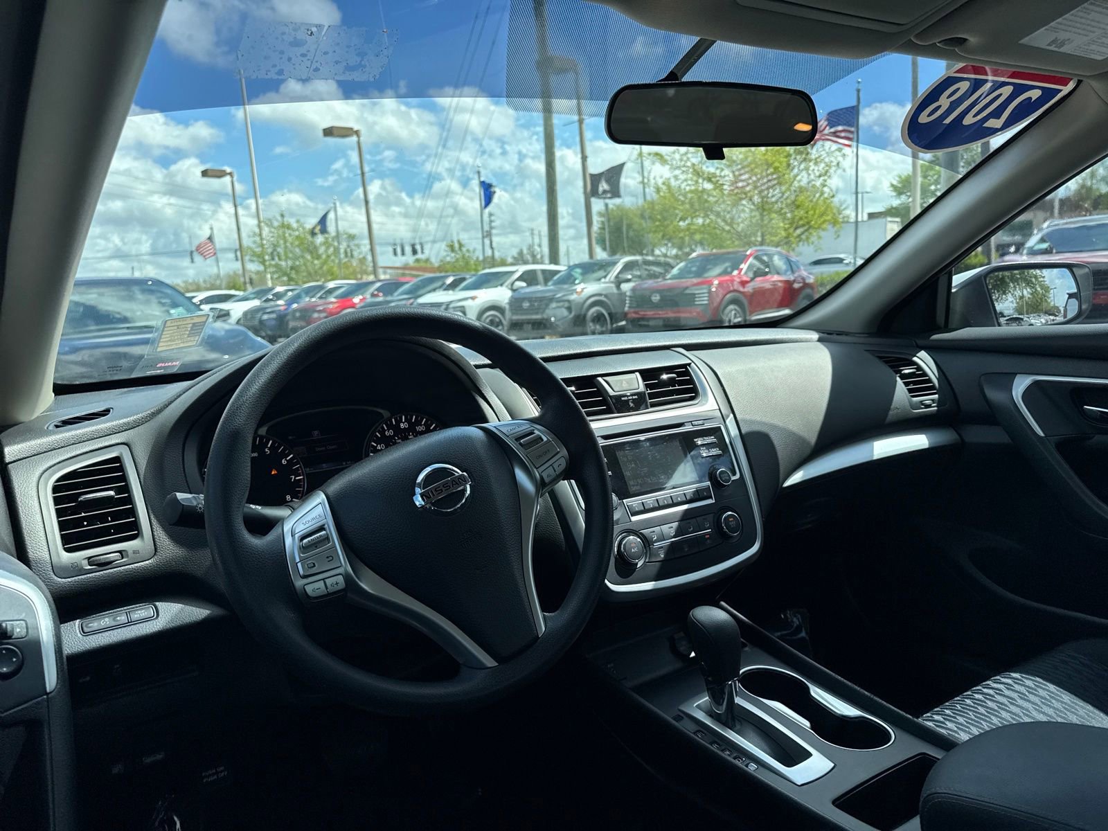 Used 2018 Nissan Altima 2.5 S w/ S Convenience Package image 11