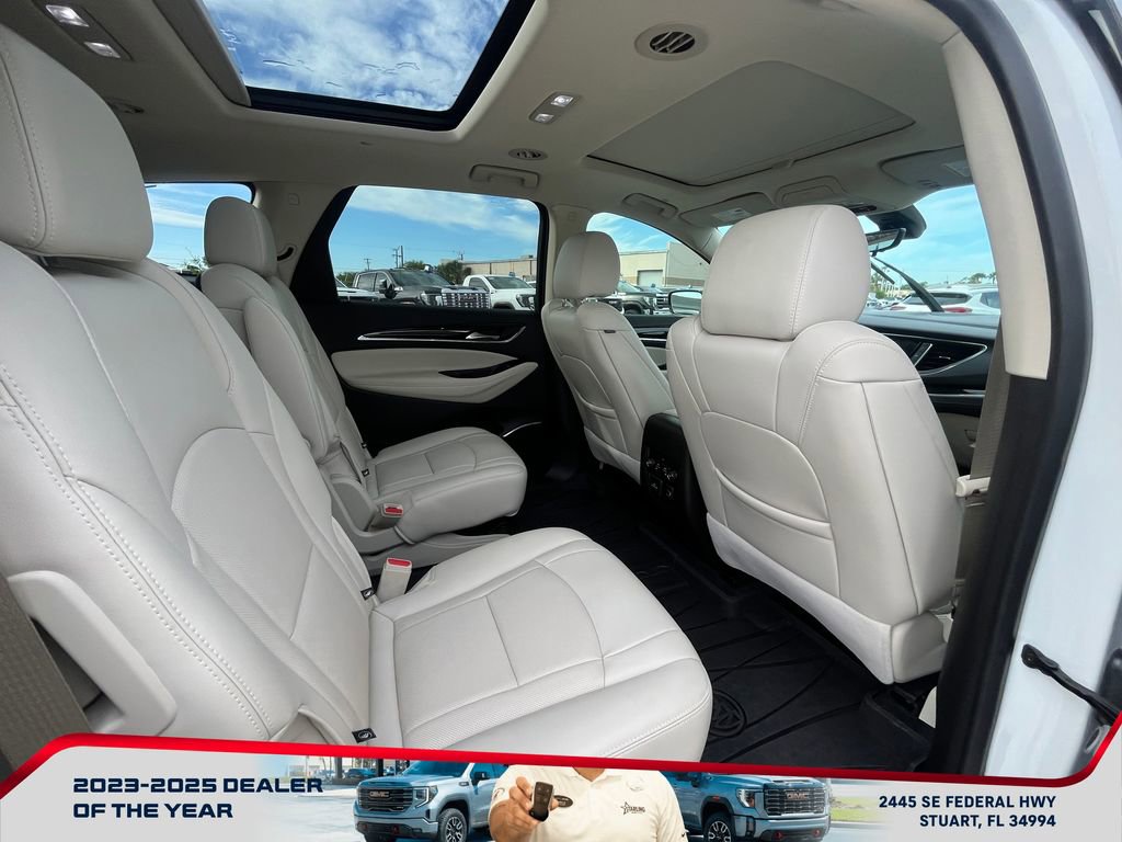Used 2023 Buick Enclave Premium w/ Experience Buick Package image 19