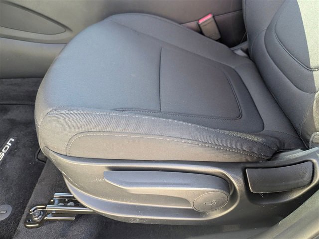 Certified 2025 Hyundai Tucson SE image 15