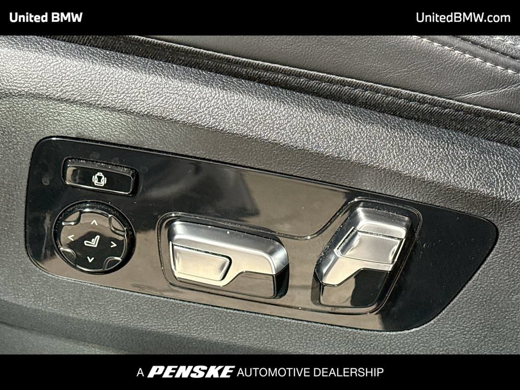 Used 2026 BMW X5 M60i AWD/4WD image 4