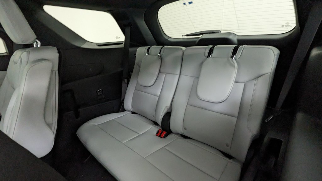 New 2027 Ford Explorer Platinum w/ LUX Leather Package AWD/4WD image 39