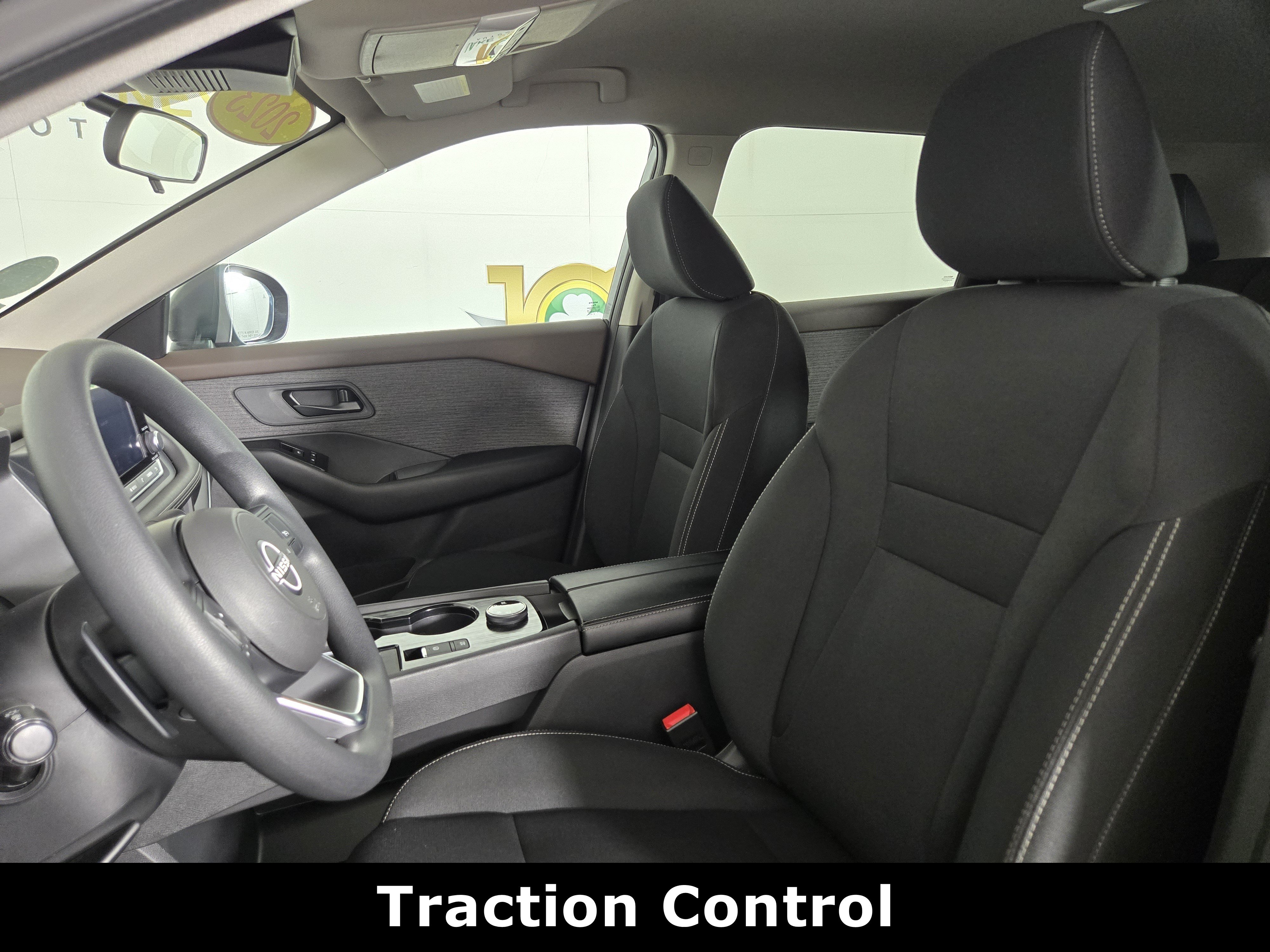 Used 2023 Nissan Rogue S AWD/4WD image 10