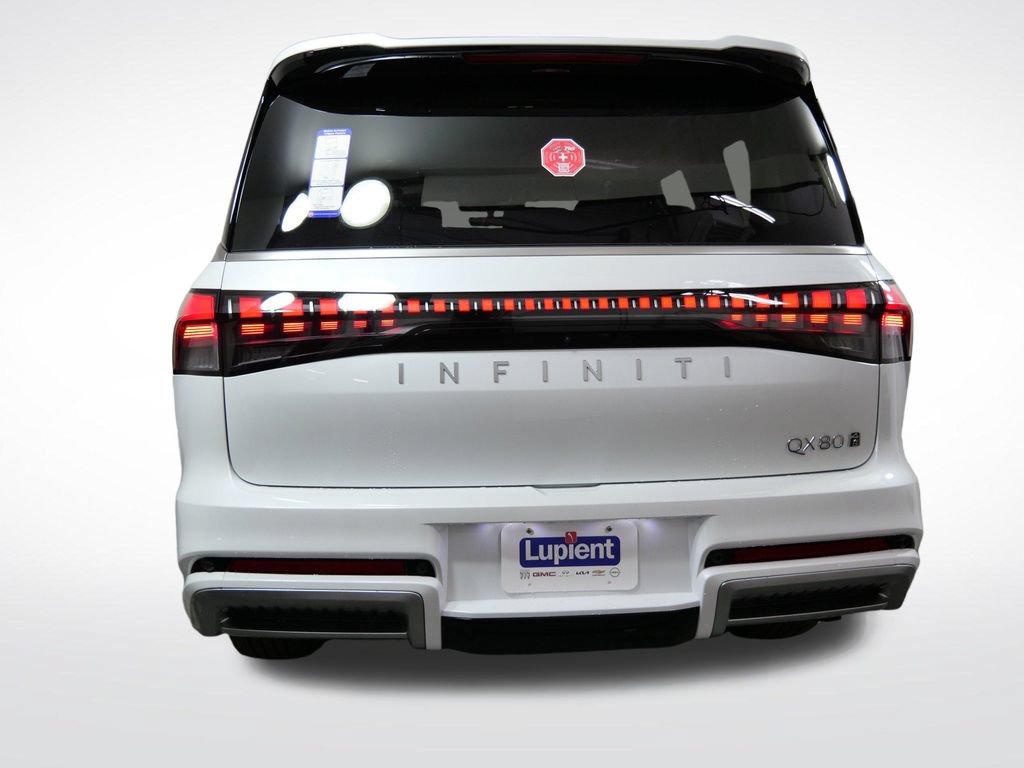 New 2026 INFINITI QX80 Luxe w/ Cargo Package AWD/4WD video 3
