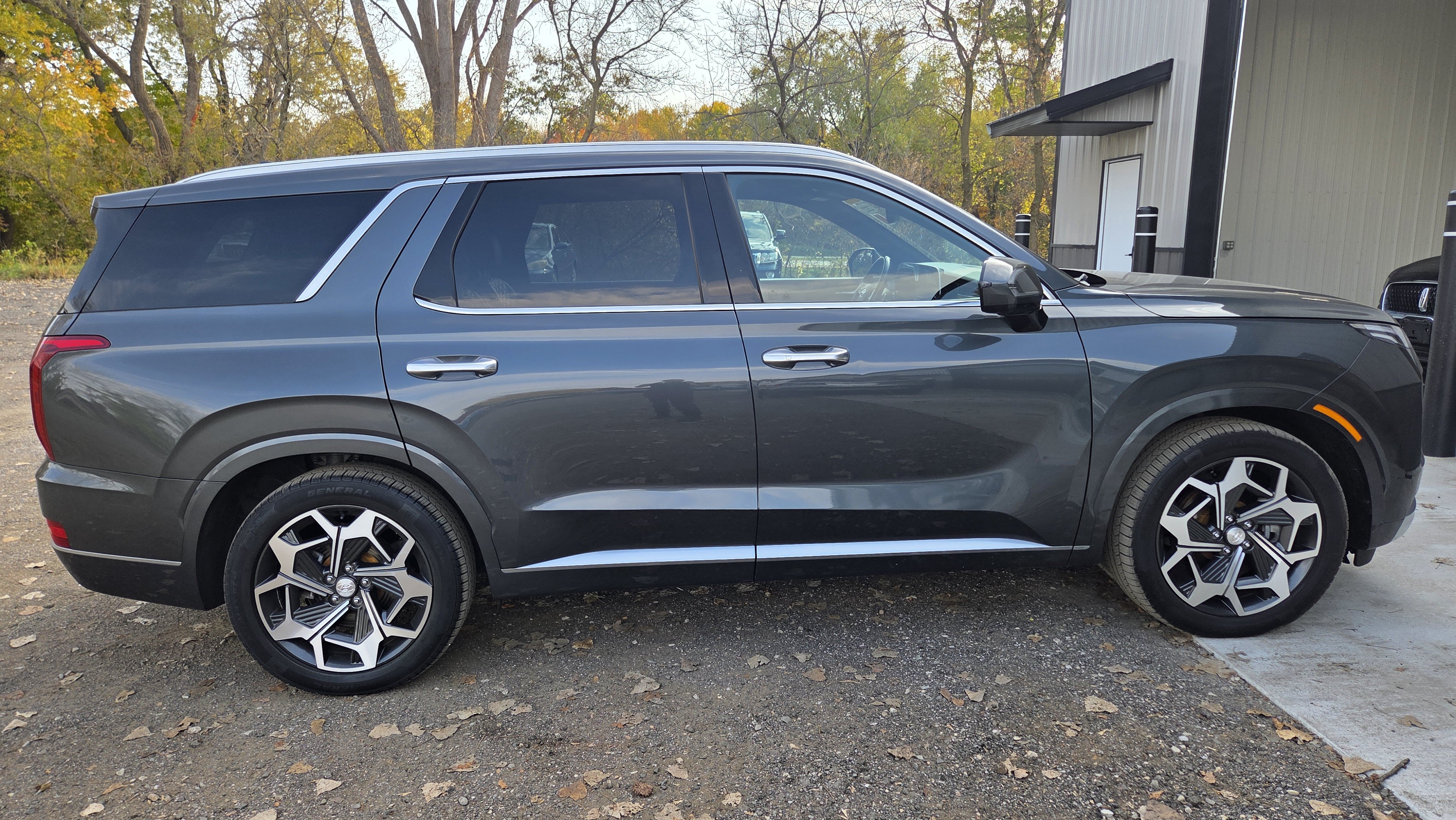 Used 2021 Hyundai Palisade Calligraphy AWD/4WD image 17