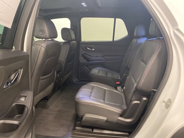 Used 2023 Chevrolet Traverse RS AWD/4WD image 24