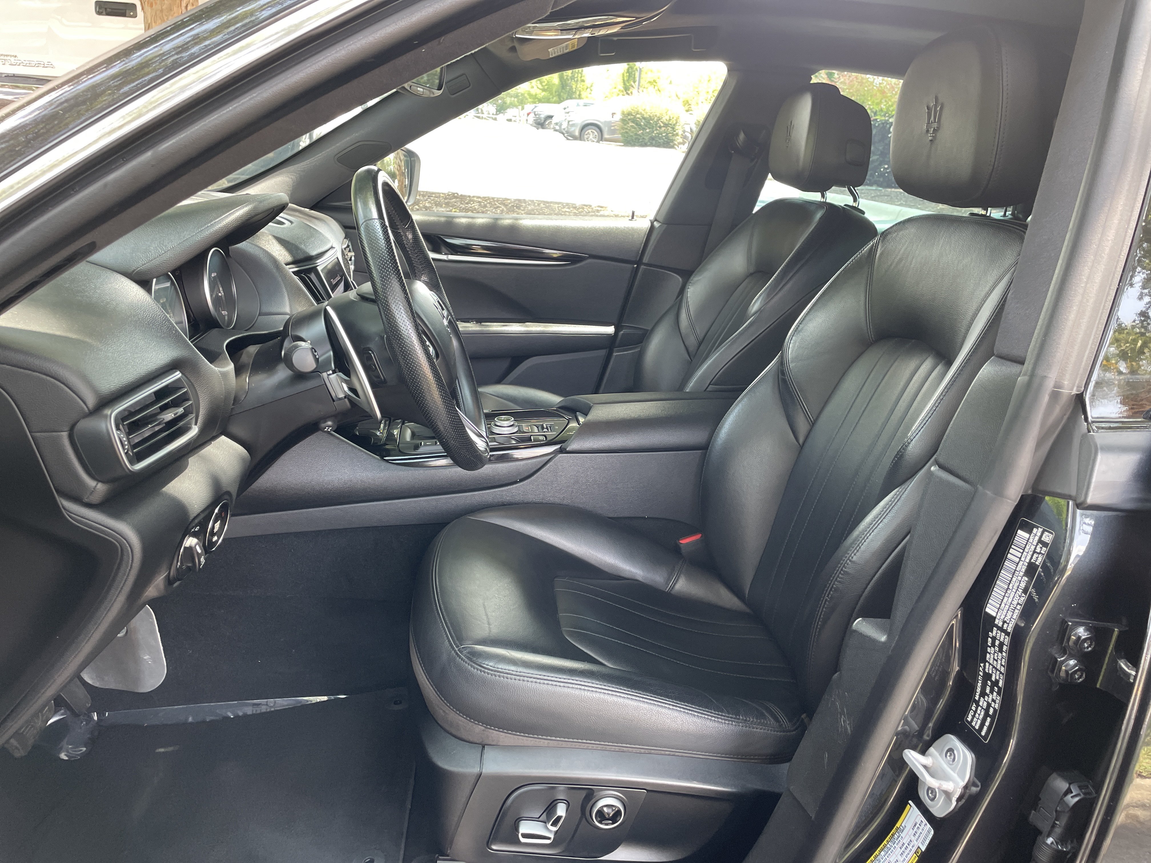Used 2023 Maserati Levante Modena AWD/4WD image 15