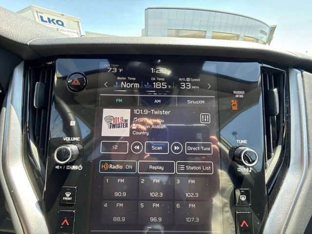 Used 2025 Subaru Outback Premium image 16