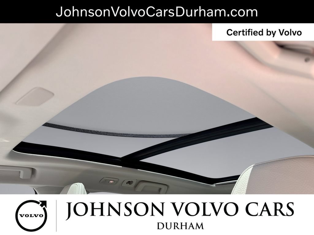 Certified 2025 Volvo V90 B6 Cross Country Plus AWD/4WD image 17