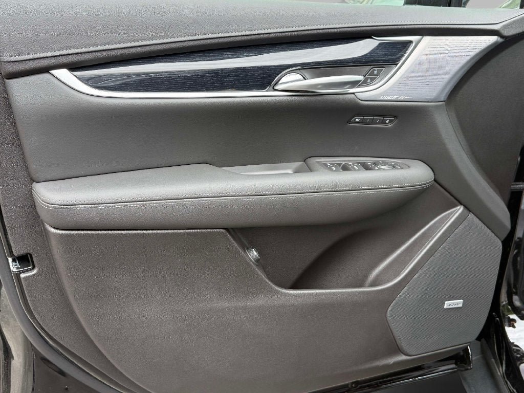 New 2026 Cadillac XT5 Premium Luxury w/ LPO, Floor Liner Package AWD/4WD image 16