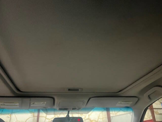 Used 2012 Subaru Forester 2.5X Premium w/ All-Weather Pkg image 17