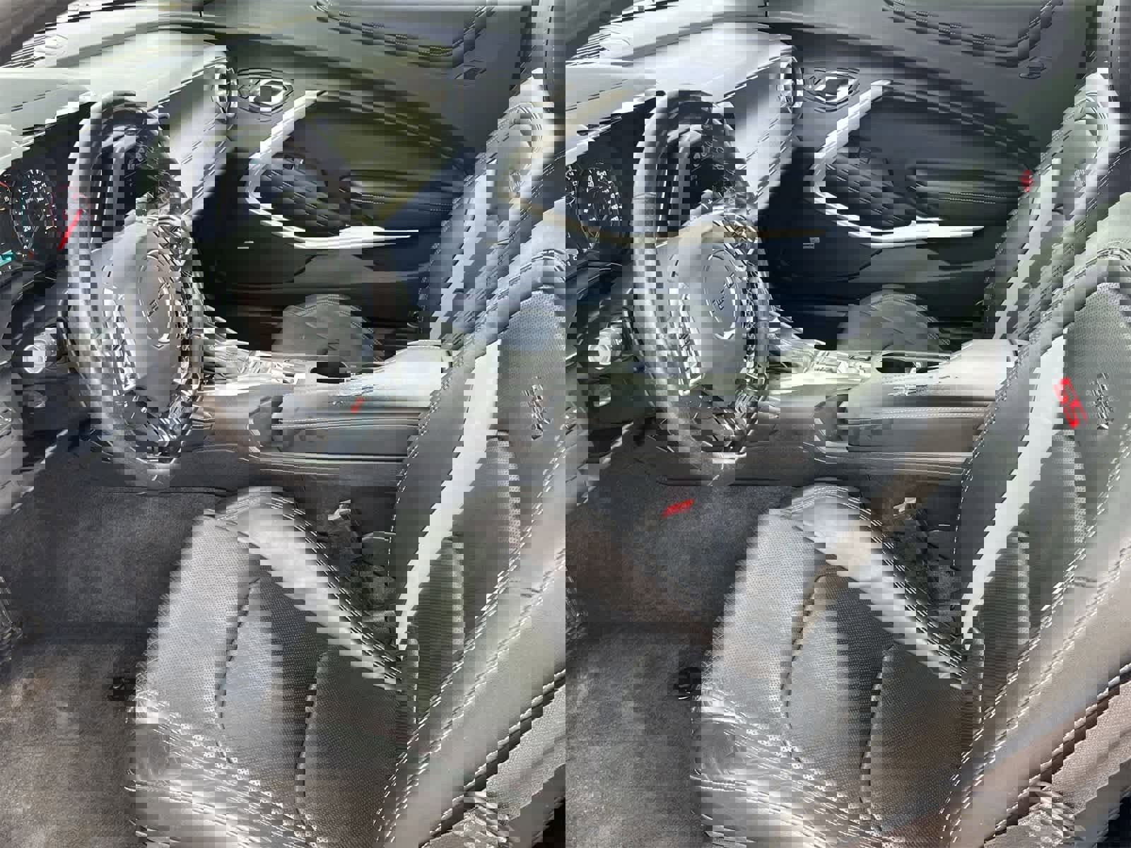 Used 2016 Chevrolet Camaro SS image 10