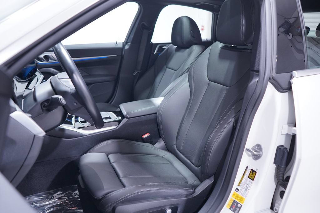Used 2023 BMW i4 eDrive35 RWD image 7